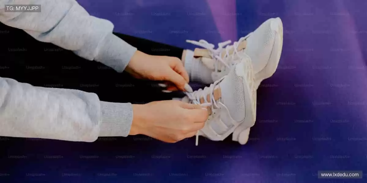 赛场之外,我们与你同在 —— 实时解说,深度分析!🎙️📊